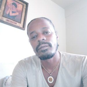 Meet your Posher, Leon